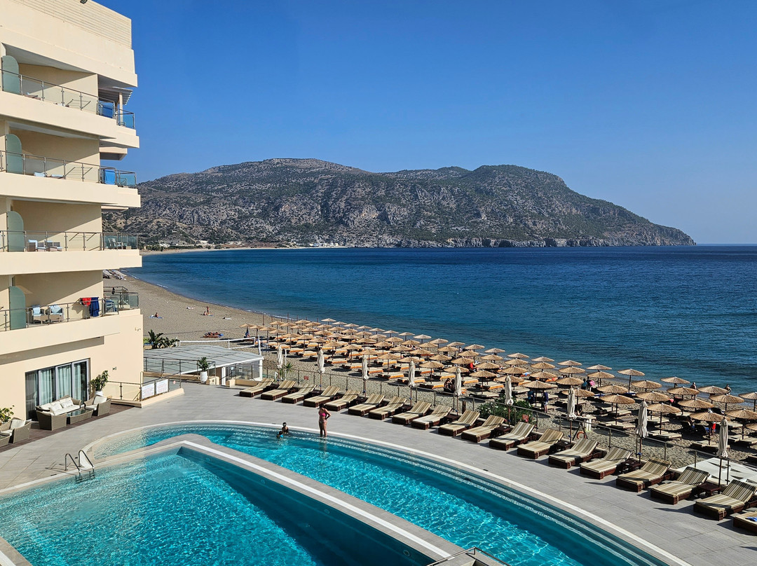 Konstantinos Palace主图