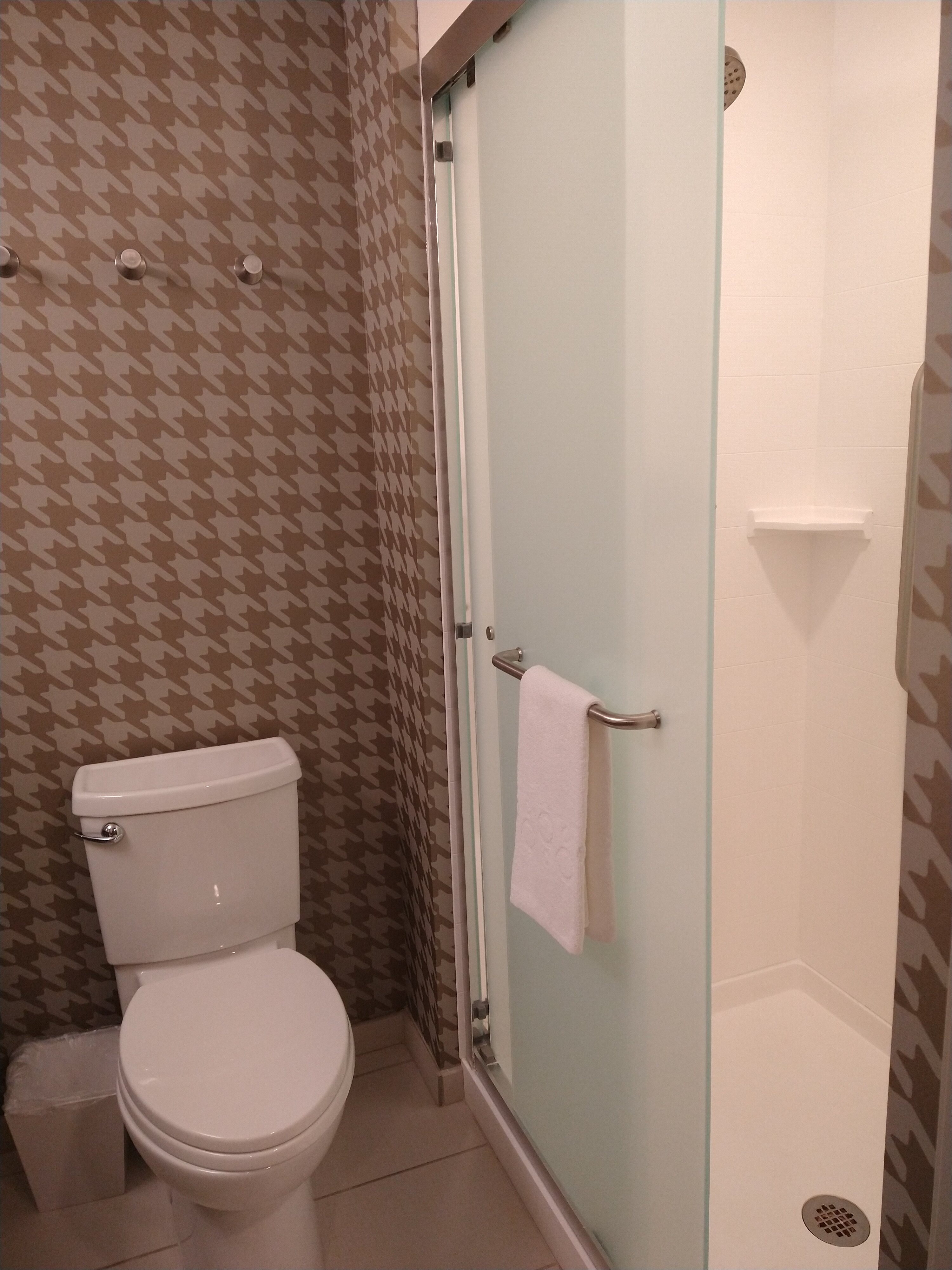 Home2 Suites by Hilton Mesa Longbow-浴室