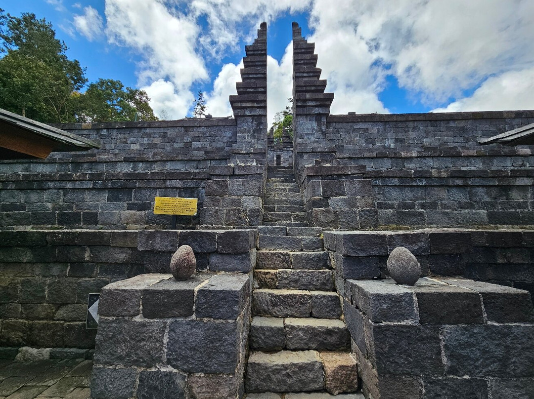 Cetho Temple景点图片