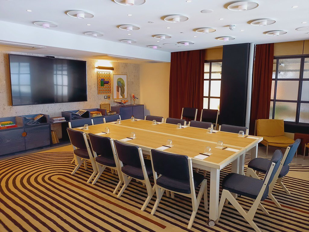 Moxy Sydney Airport主图