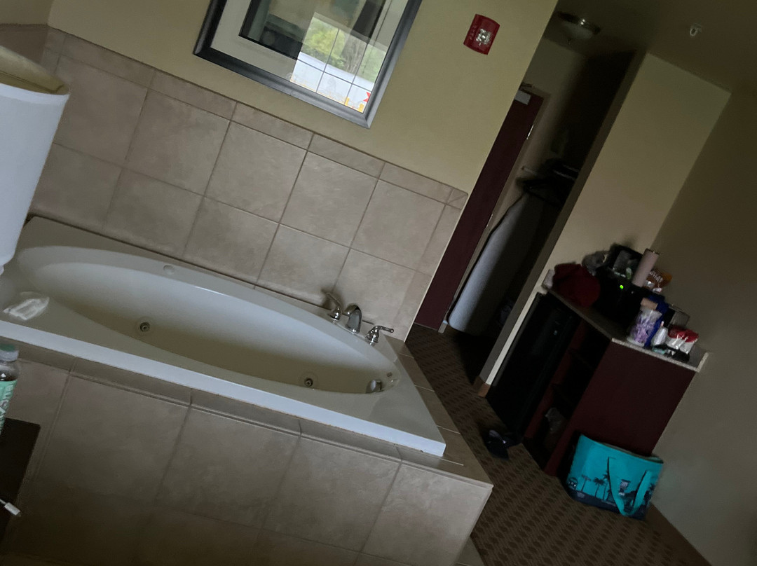 Cobblestone Inn and Suites - Corry主图