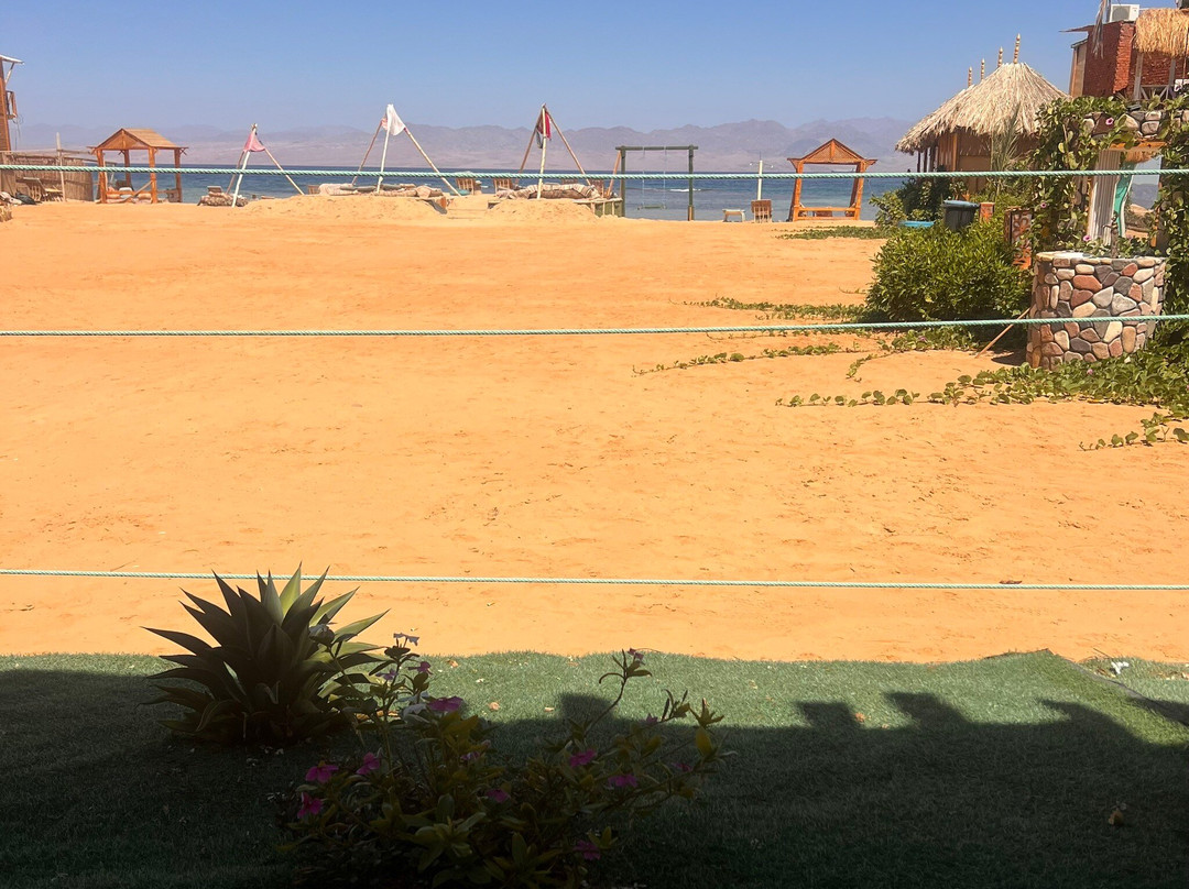 Green Beach Camp & Hotel
