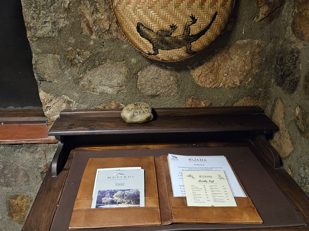 Ruaha River Lodge主图