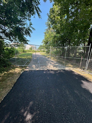 Karst Farm Greenway Trailhead-布卢明顿必去景点