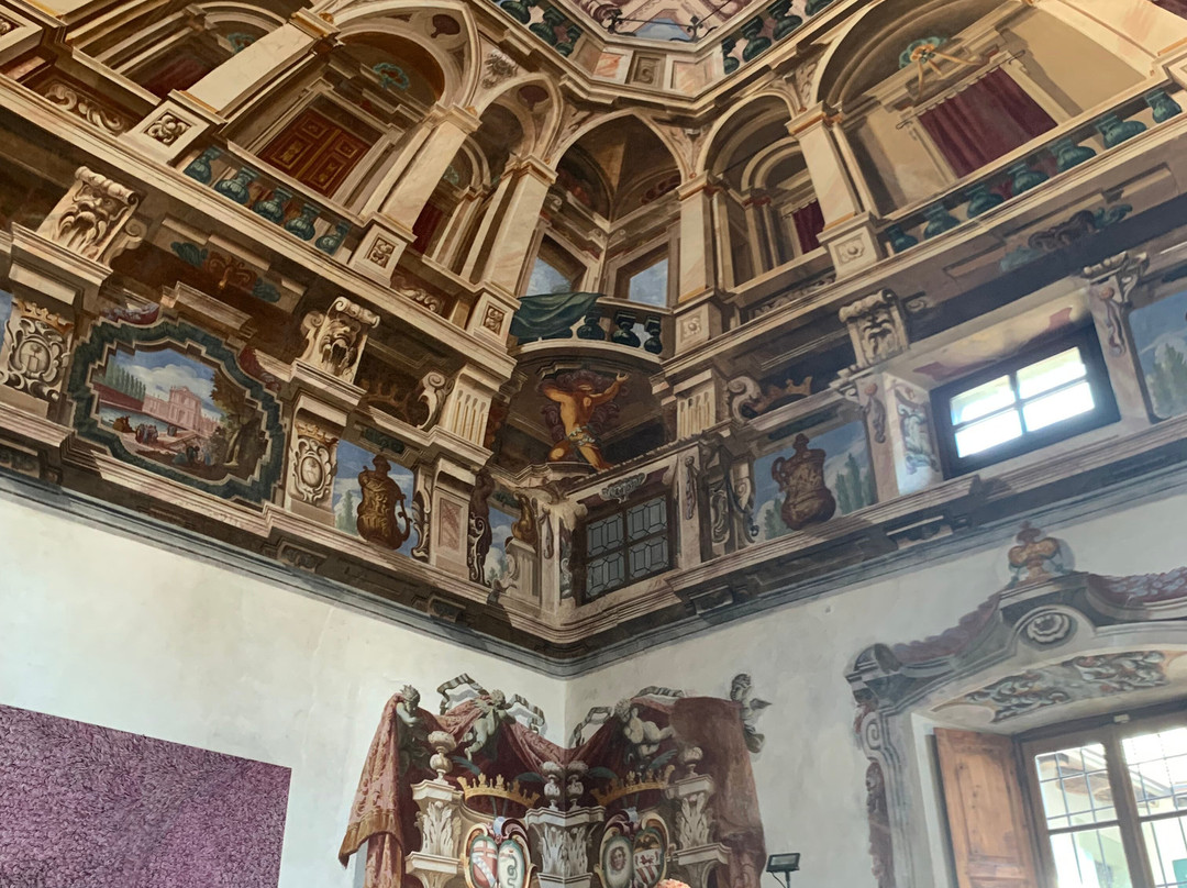 Palazzo Salis e Museo Senza Frontiere景点图片
