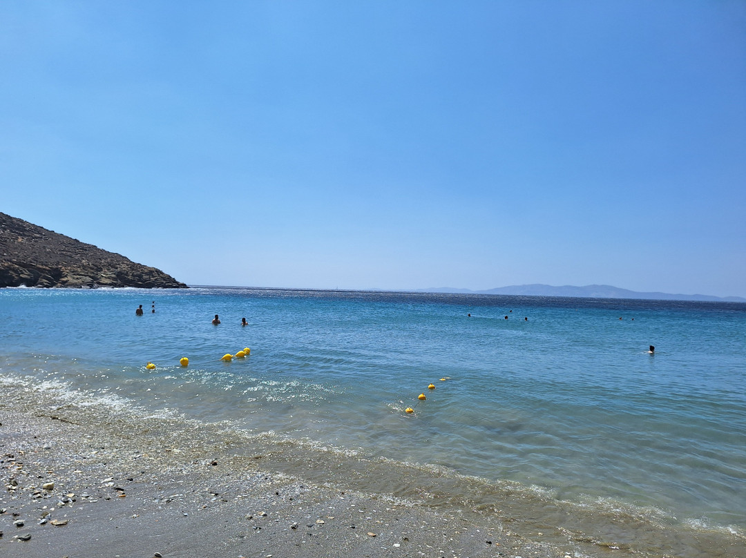 Kalyvia Beach景点图片