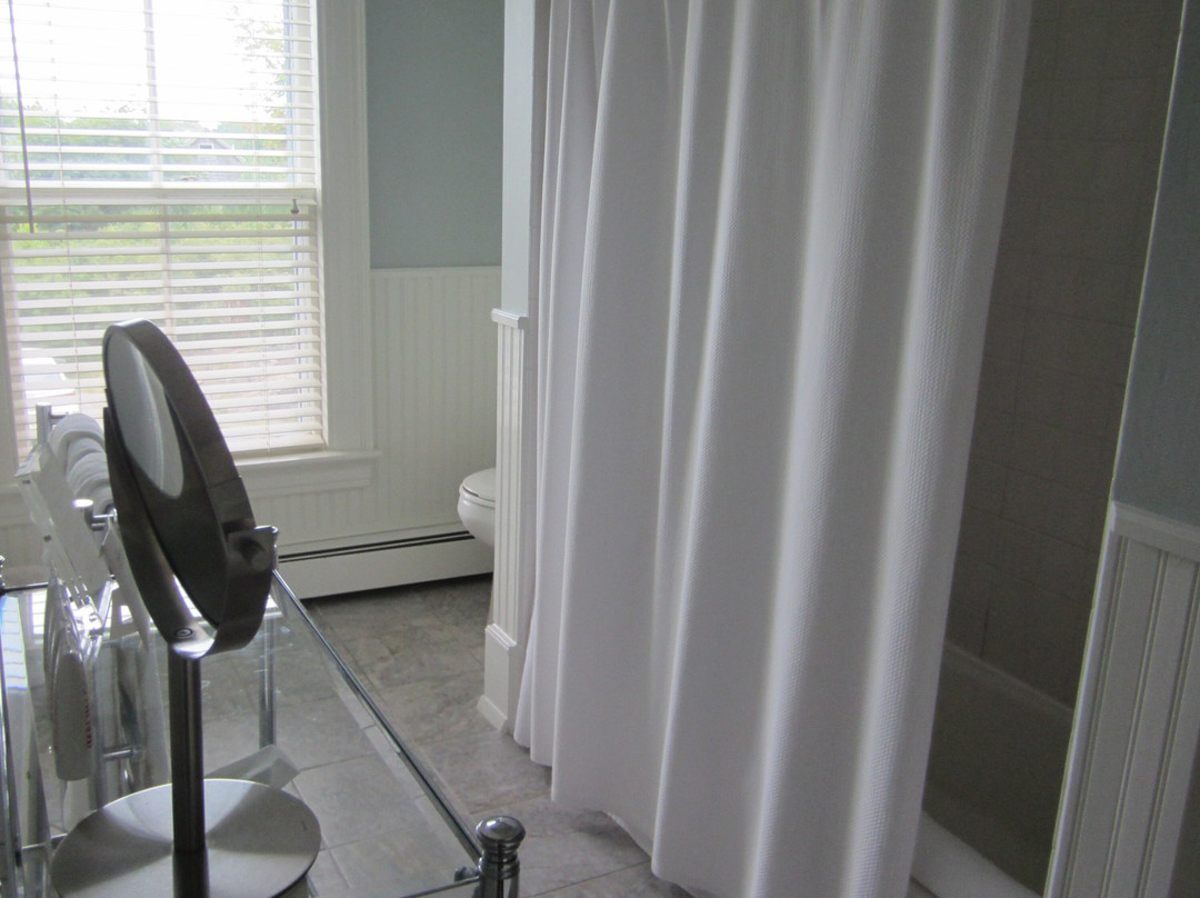 The Inn at English Meadows主图