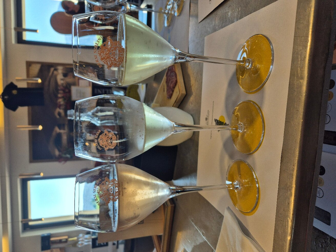 Bersi Serlini Franciacorta景点图片