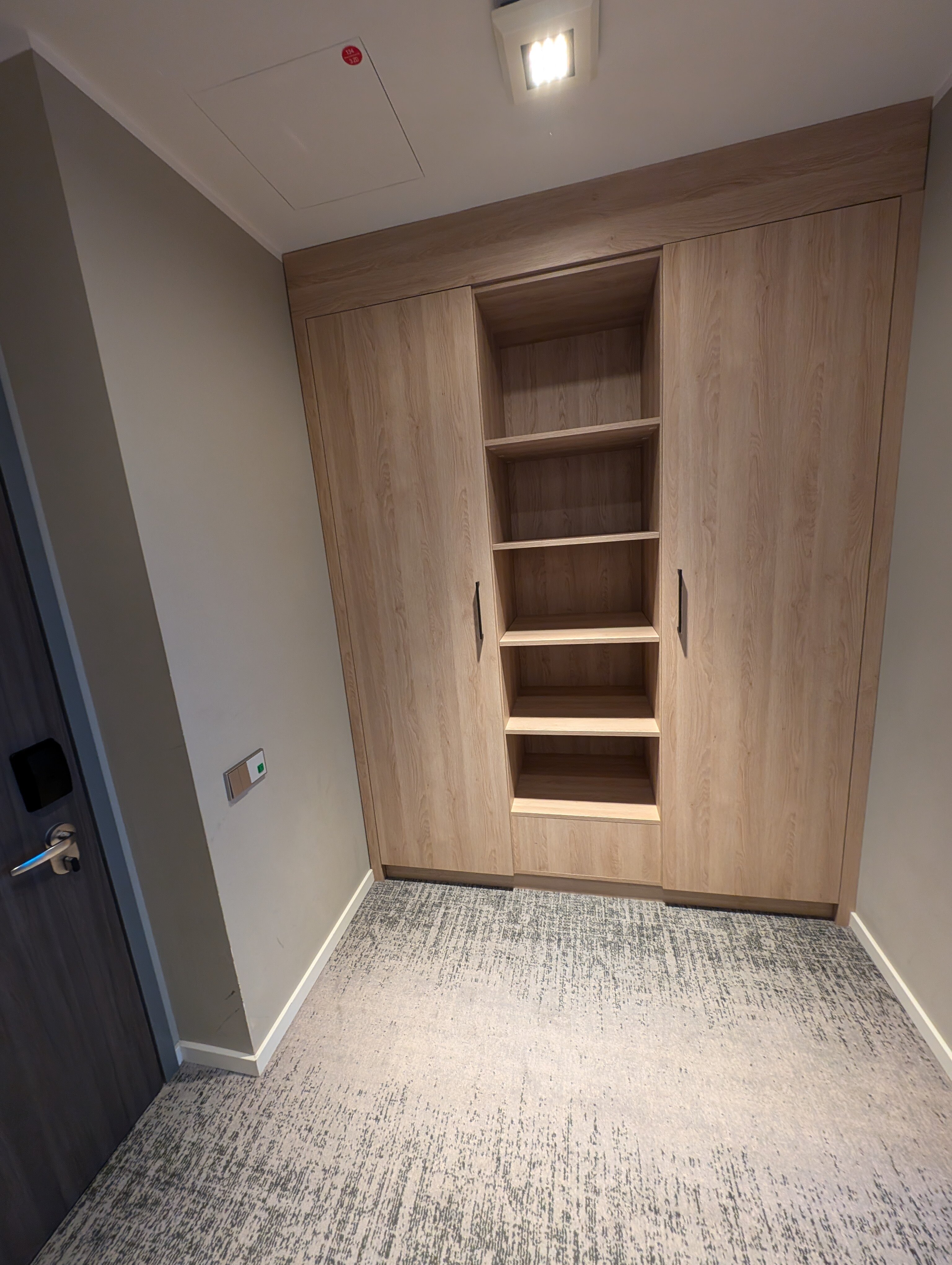 Moxy Berlin Airport Hotel-客卧
