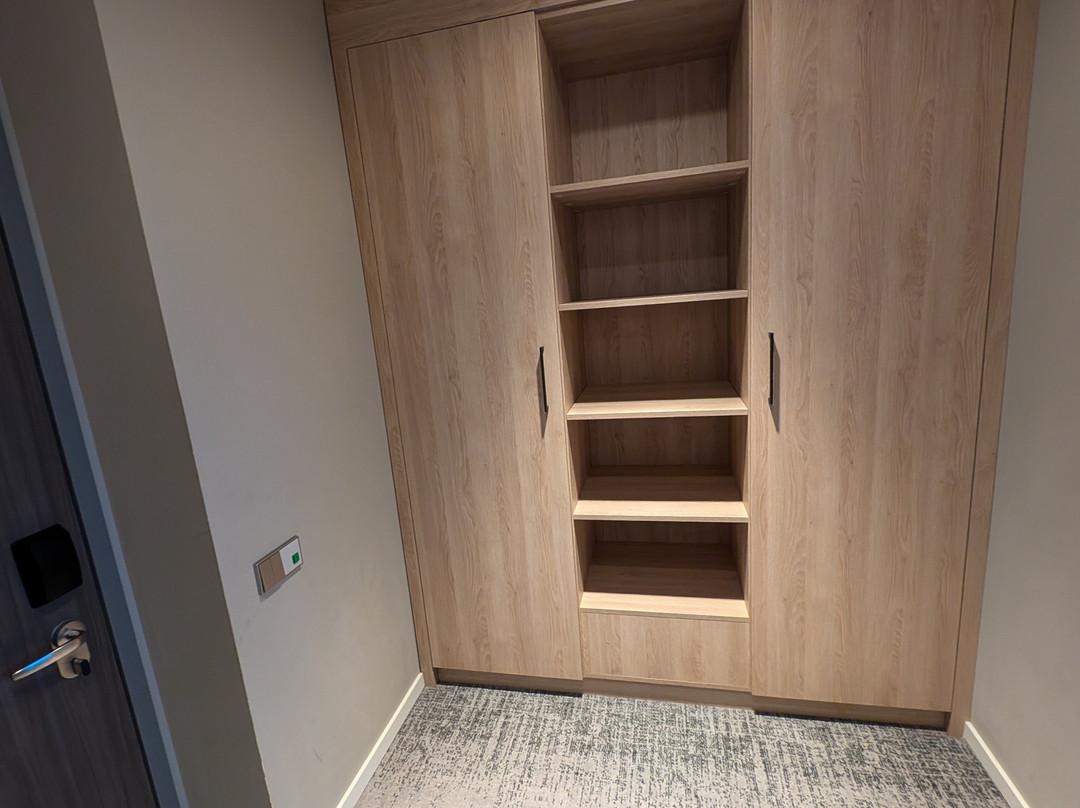 Moxy Berlin Airport Hotel主图