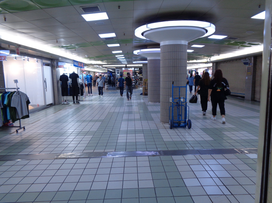 Nampo Underground Shopping Center-釜山必去景点