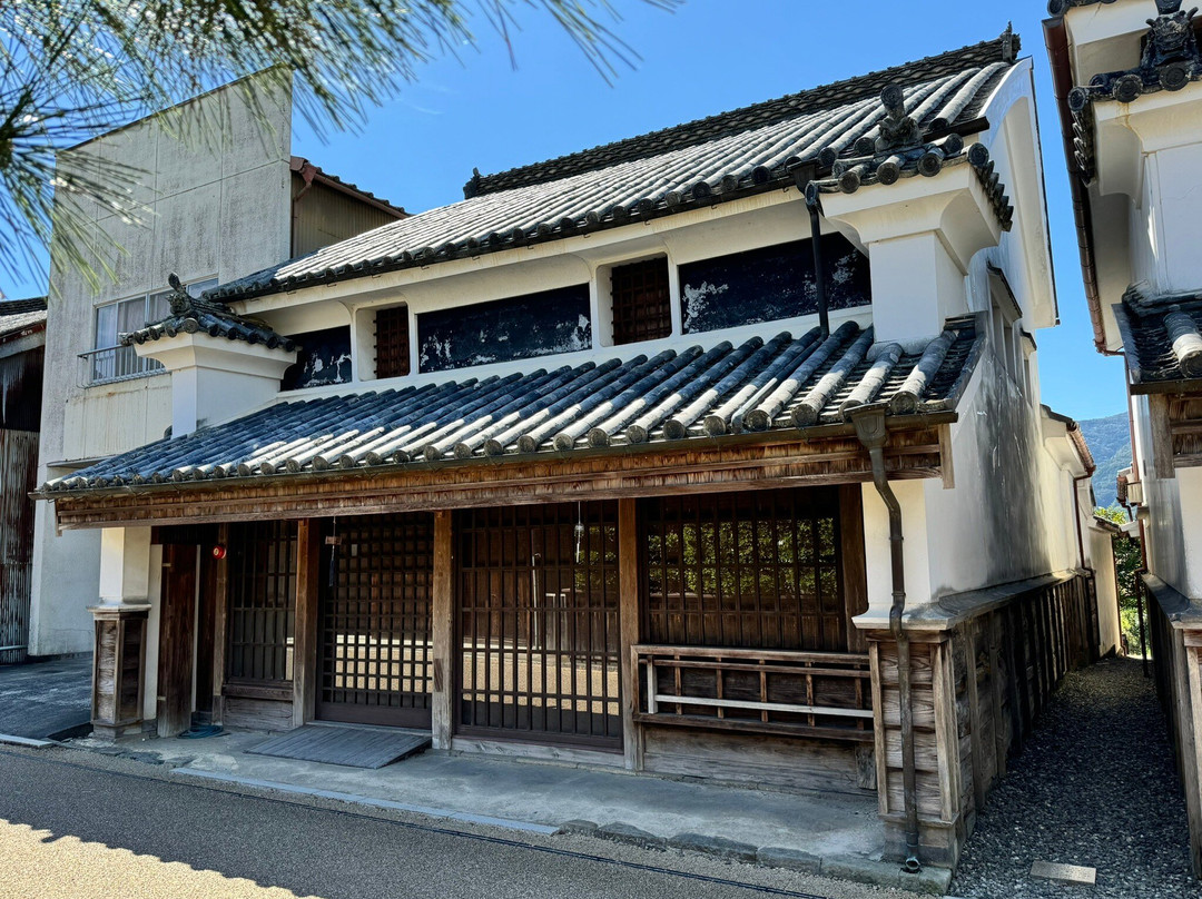 Townscape of Houses with 2 Layers of Udatsu-剑町必去景点