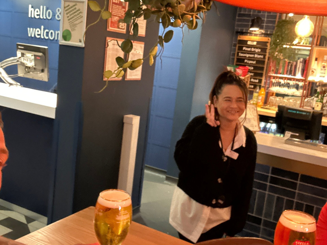 Travelodge Bracknell Central主图