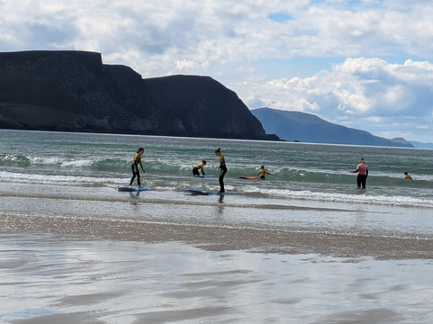 Blackfield Surf School-Achill Island必去景点