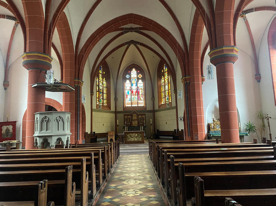 Sankt Quirinus Malberg-Malberg必去景点