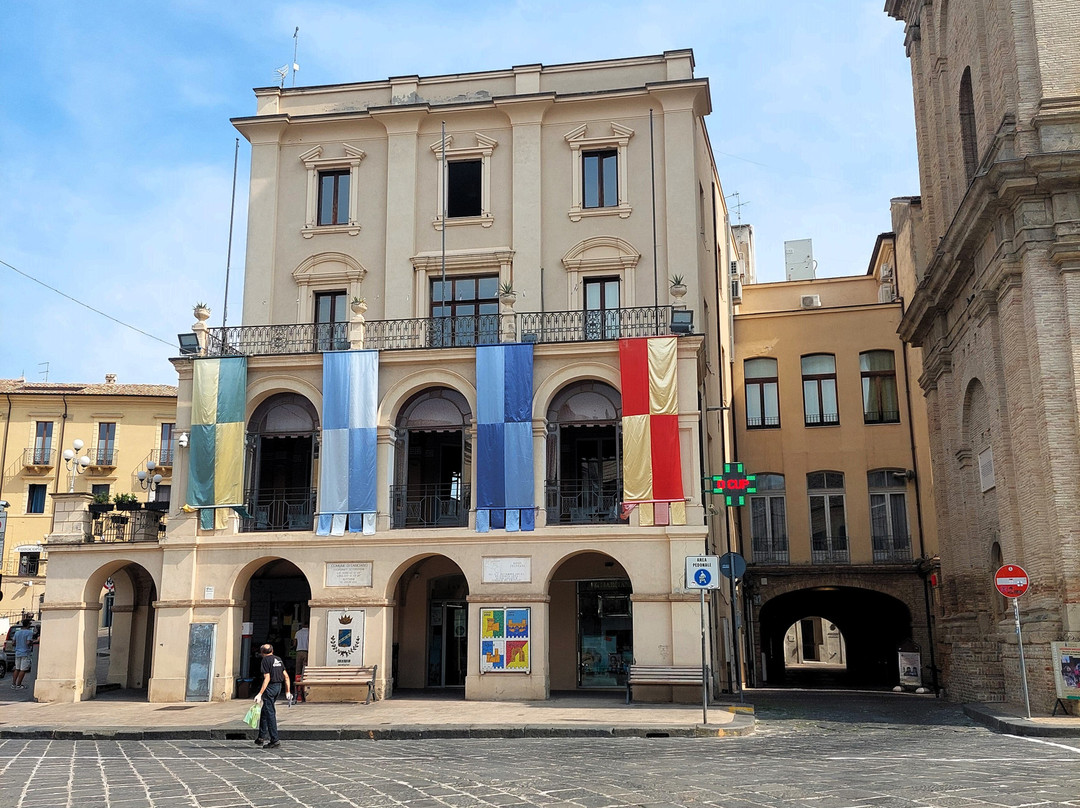 Palazzo del Municipio-Lanciano必去景点