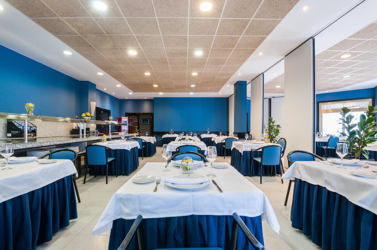 阿爾卡尼斯城飯店-餐饮