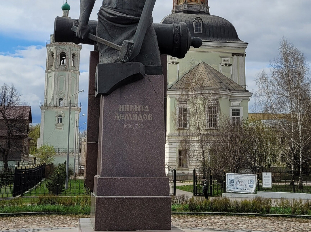 Monument Nikita Demidov-图拉必去景点