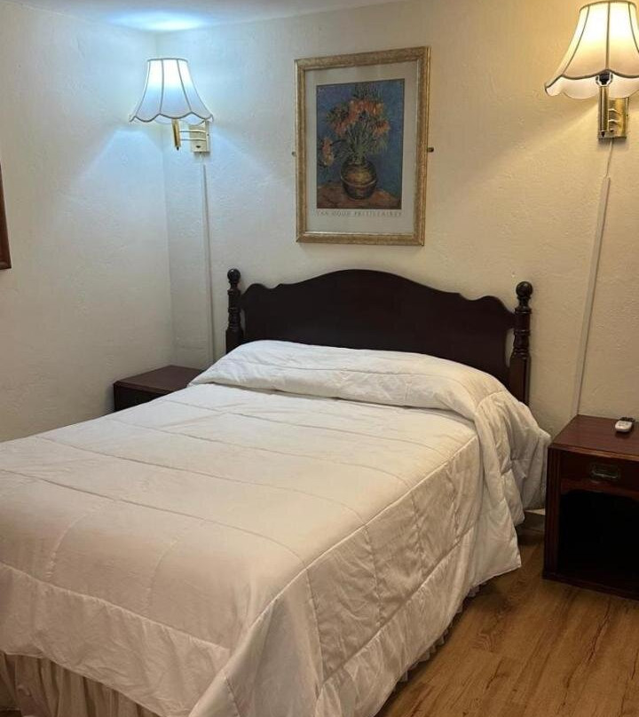 加尔德汽车旅馆