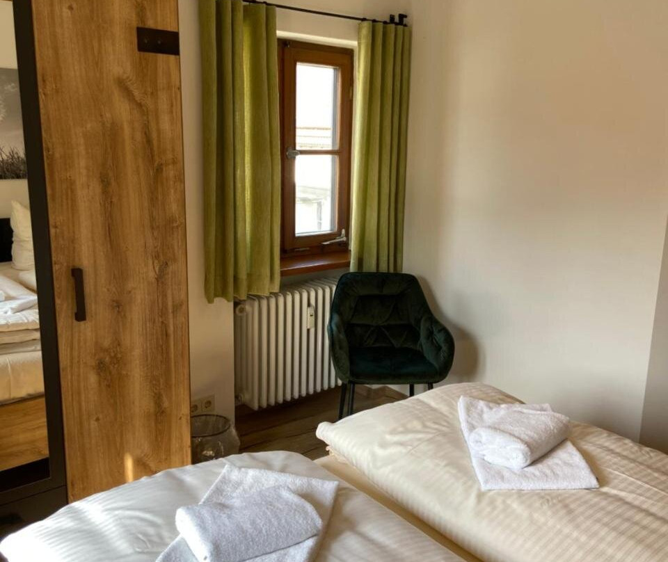 Denkendorf酒店住宿-Gasthof Cafe zum Limes