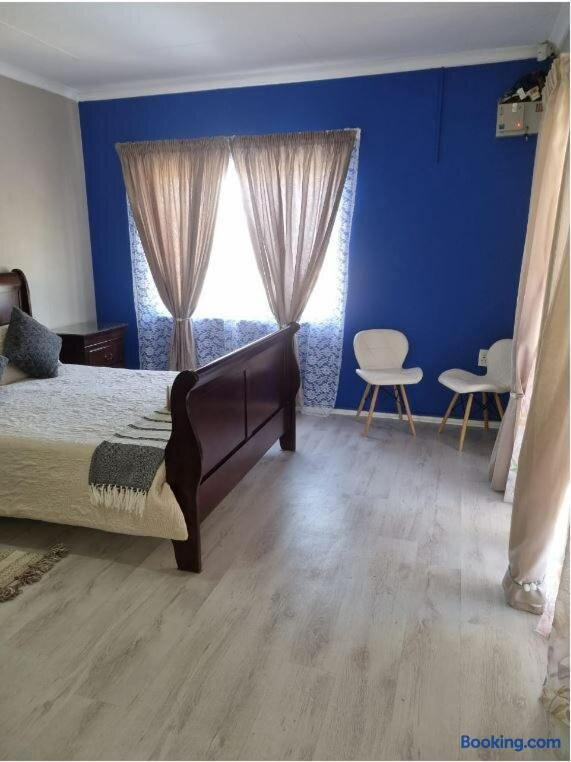 La Maison Bed & Breakfast
