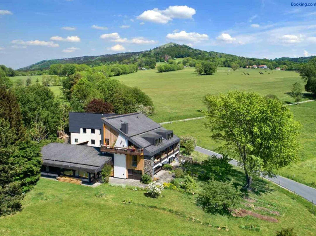 Bio Hostel Rhondistel