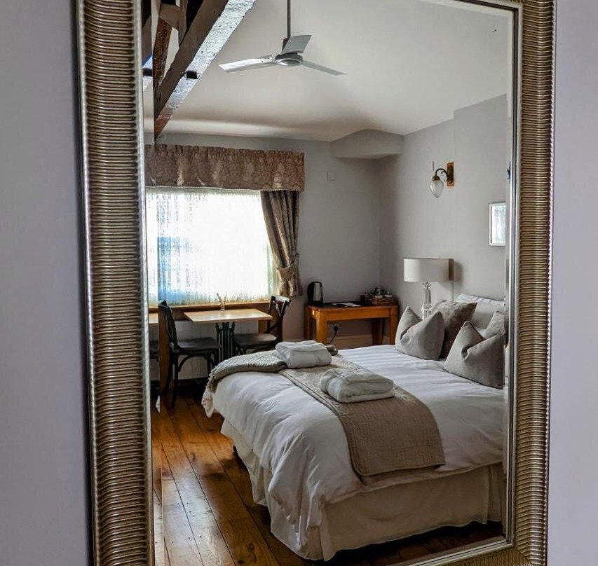 Banks Bed & Breakfast