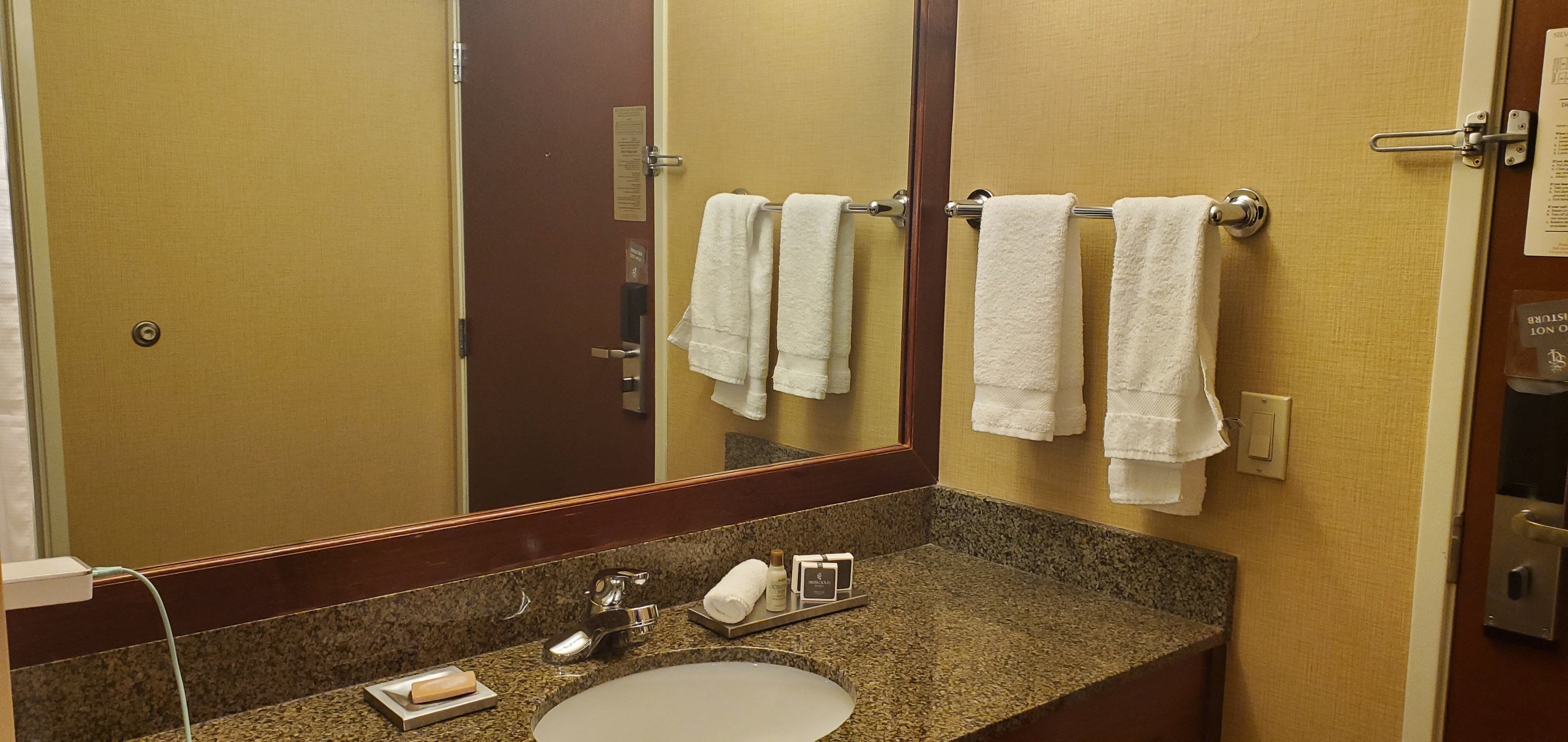 Silver Cloud Hotel - Portland-浴室