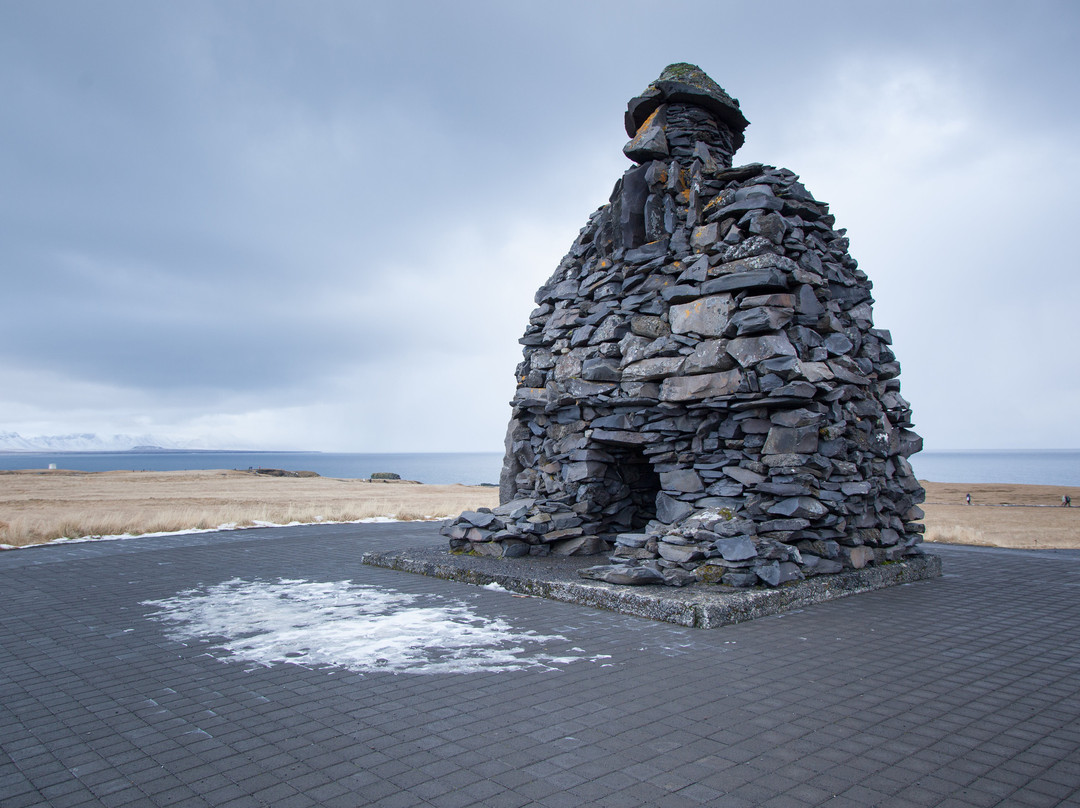 Arnarstapi Cliff-Arnarstapi必去景点