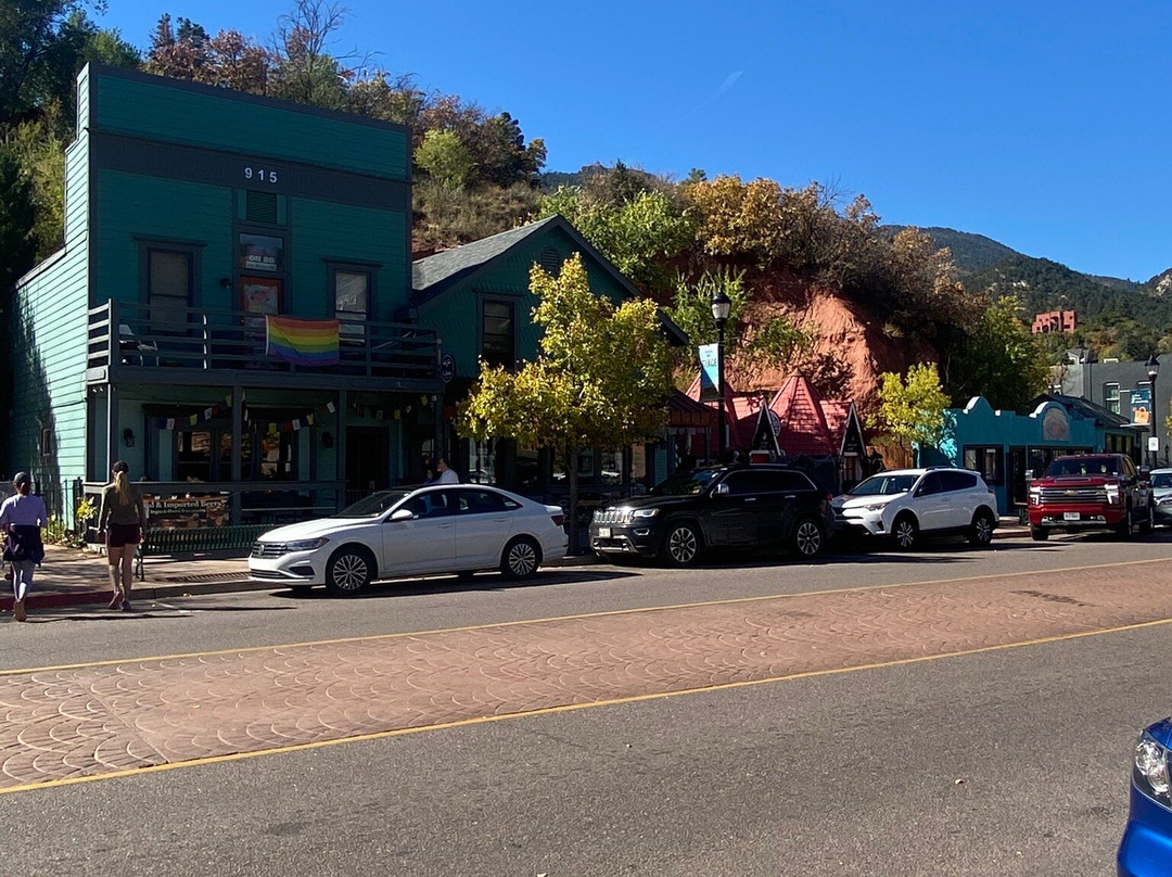 Manitou Springs Visitors Bureau-Manitou Springs必去景点