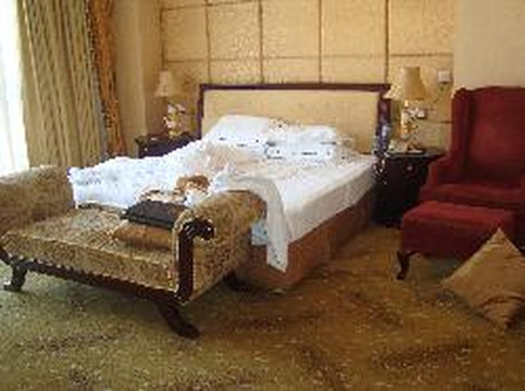 国安假日酒店主图