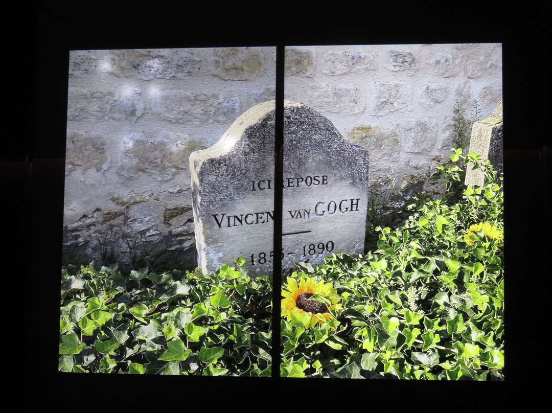 Cimetiere Auvers su Oise景点图片