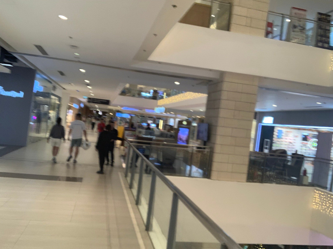 Ayala Malls Manila Bay-帕拉纳克市必去景点