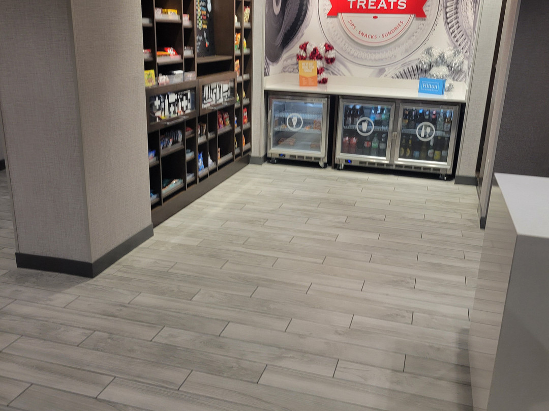 Hampton Inn By Hilton Kansas City Southeast主图