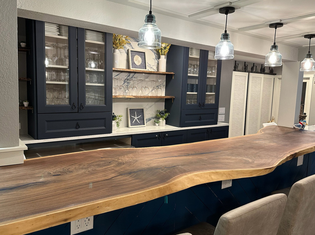 Harbor Winds Hotel主图