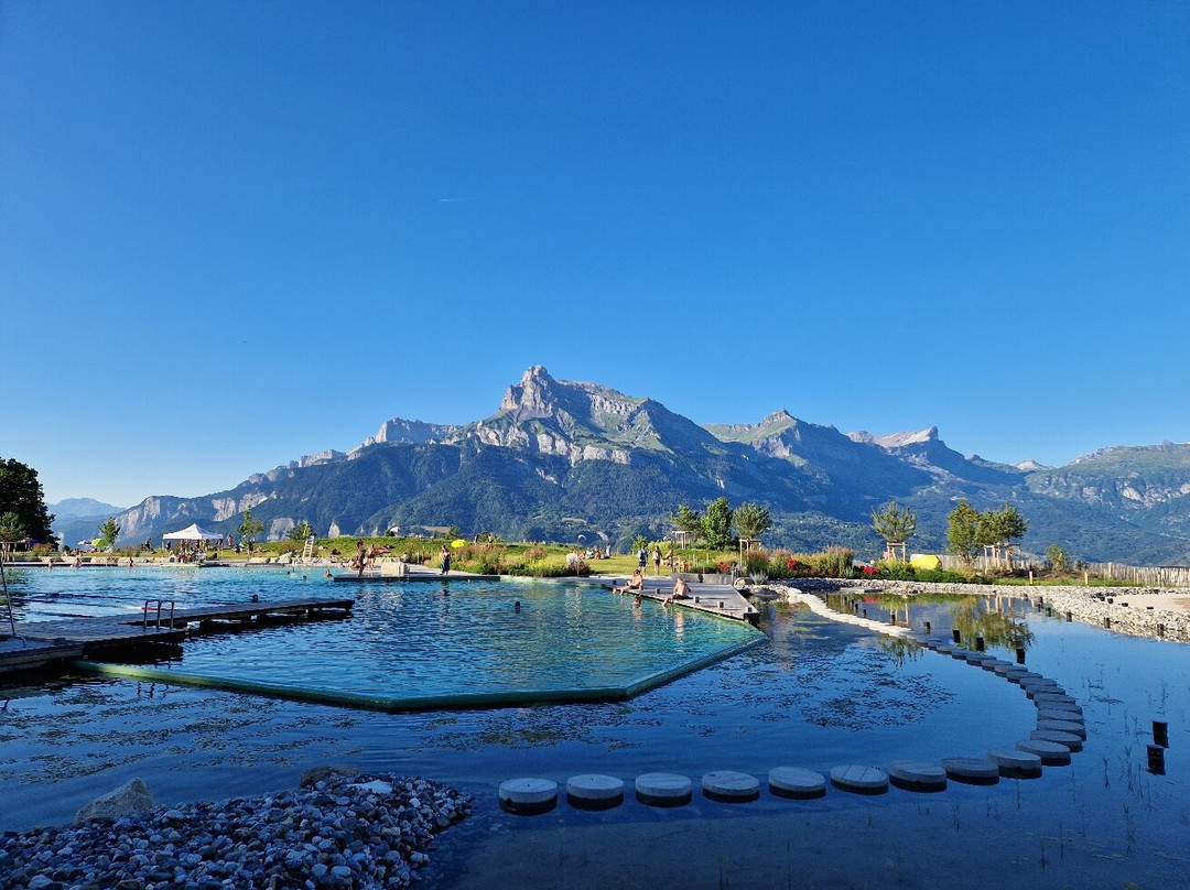 Combloux Ecological Moutain Lake景点图片