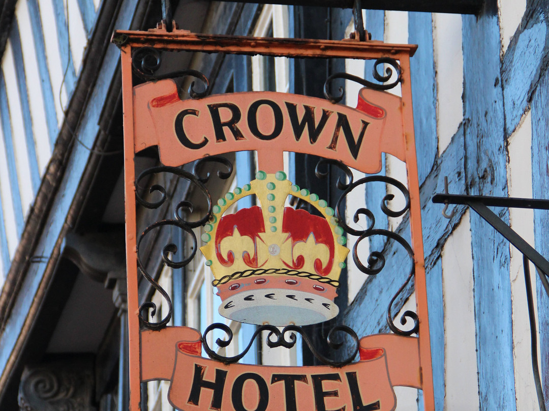 The Crown Hotel主图
