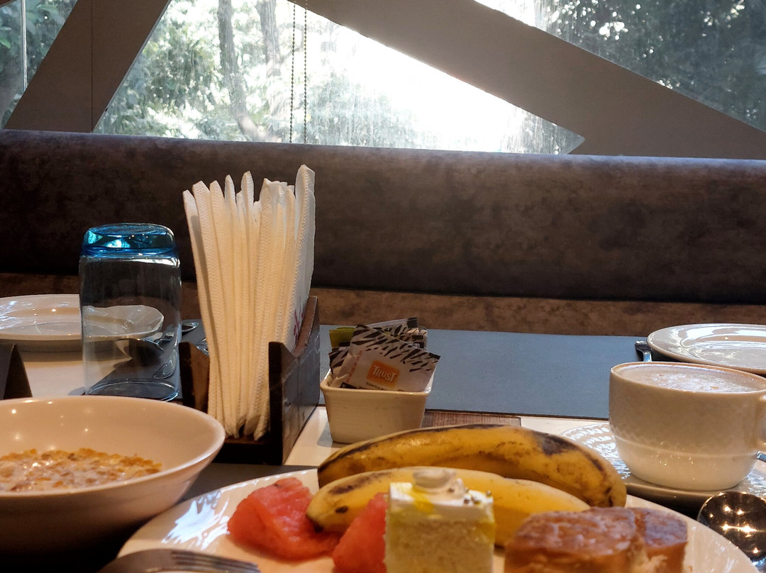 Regenta Central The Crystal主图