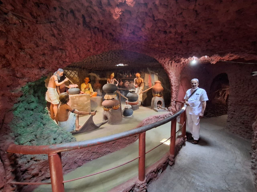 Kaneri Math景点图片