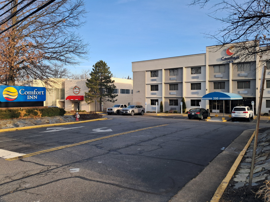 杜勒斯赫登凯富酒店主图