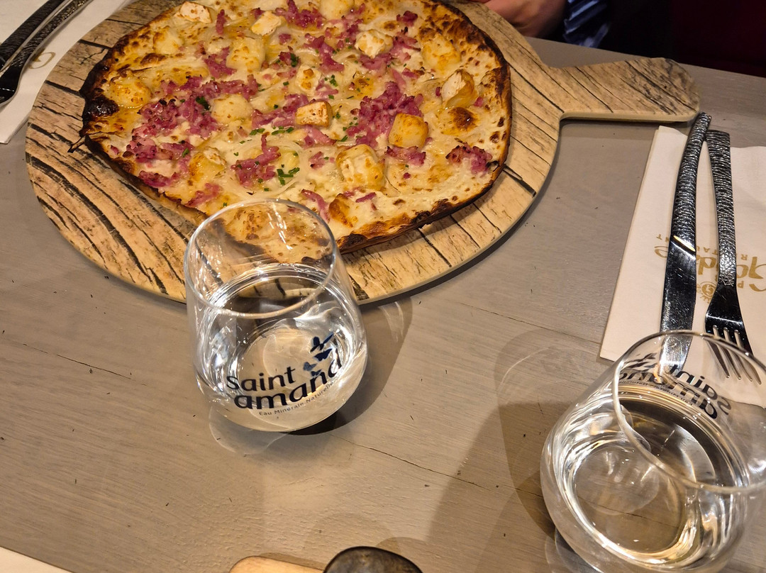 Goudale Pub & Restaurant