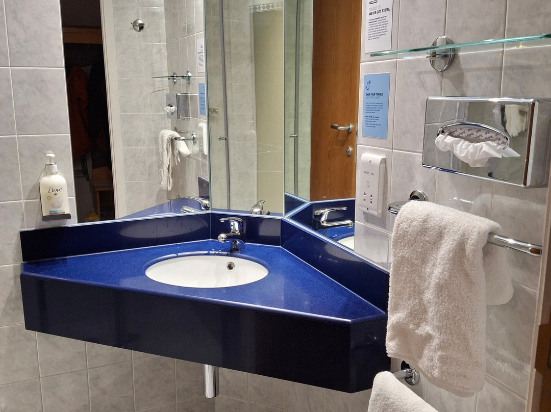 Holiday Inn Express Northampton - South By IHG主图
