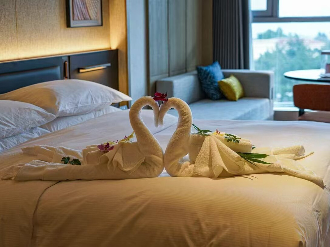 威海希尔顿逸林酒店主图