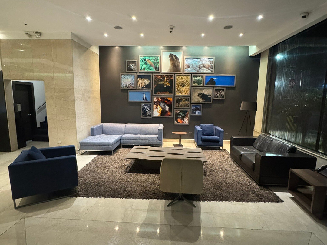 基多皇家NH系列酒店主图