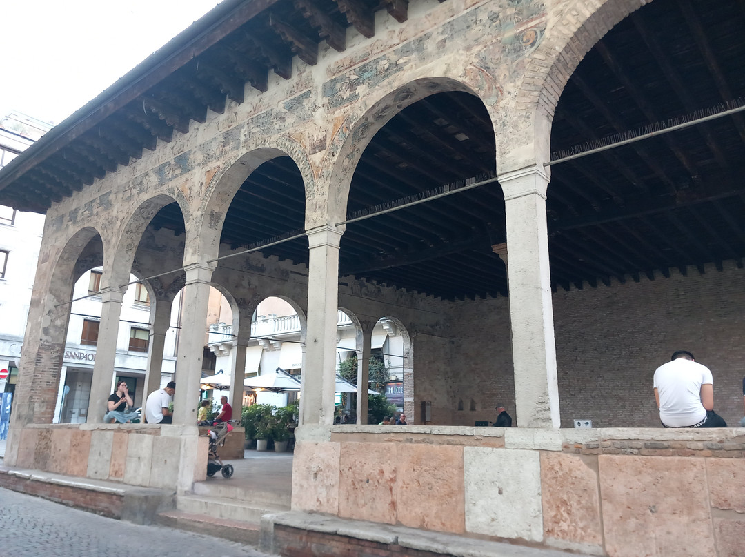 Loggia dei Cavalieri-特雷维索必去景点