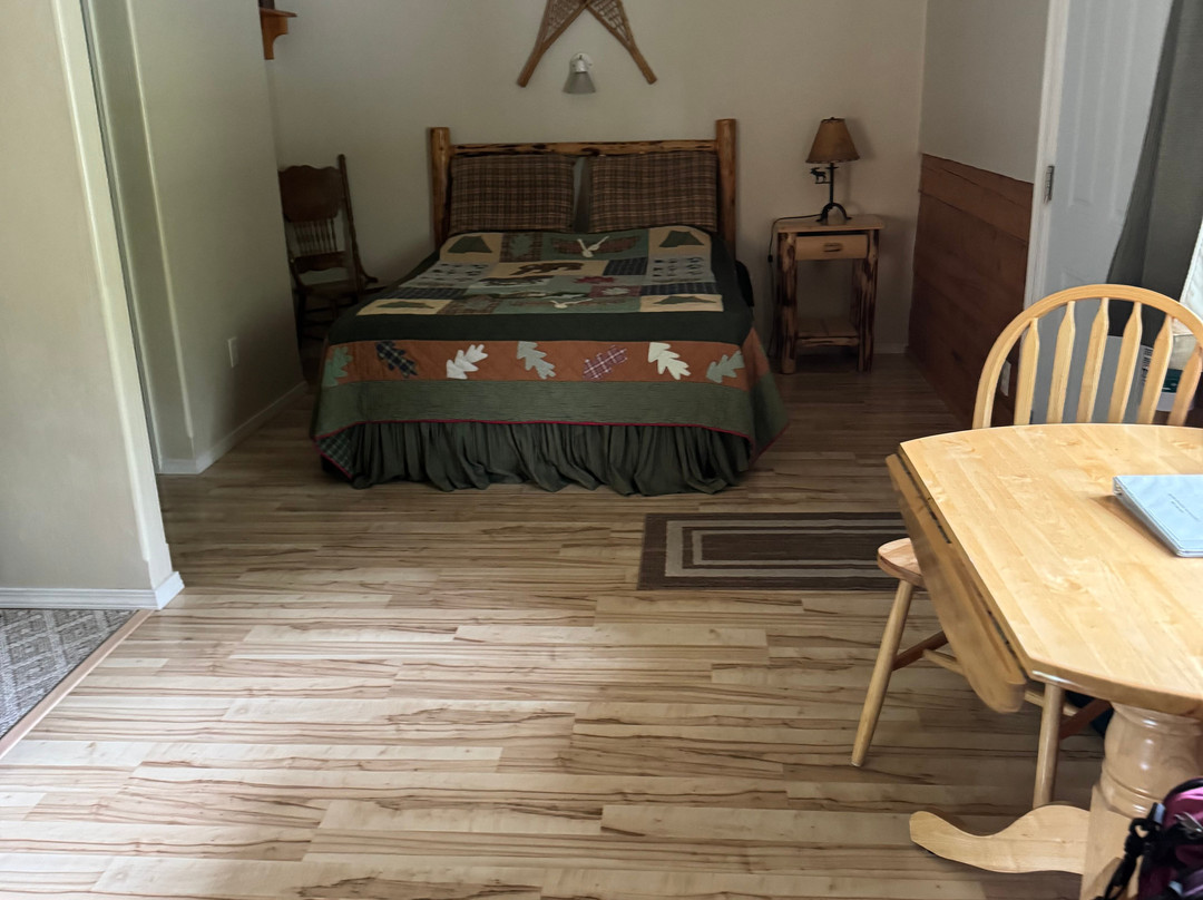 德纳里篝火小木屋&套房主图