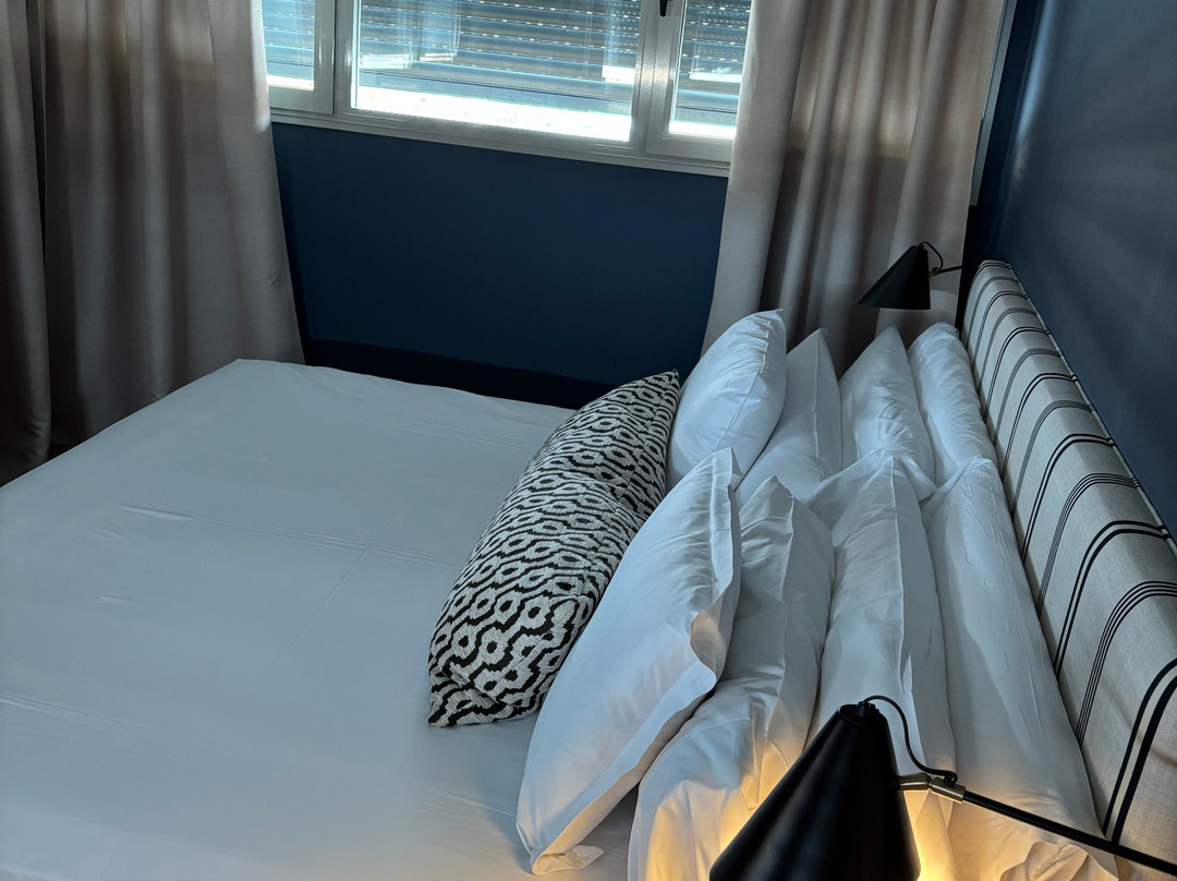 Soho Boutique Colon主图