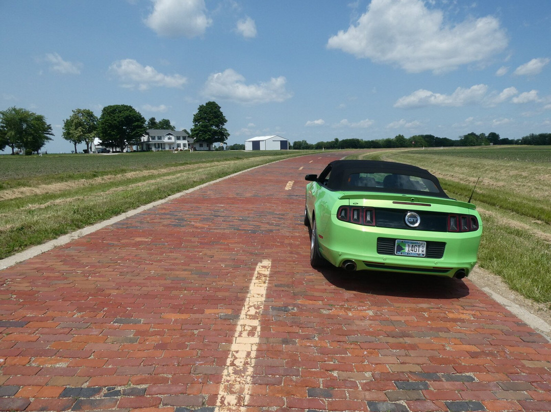 Historic Brick Road (route 66)-Auburn必去景点