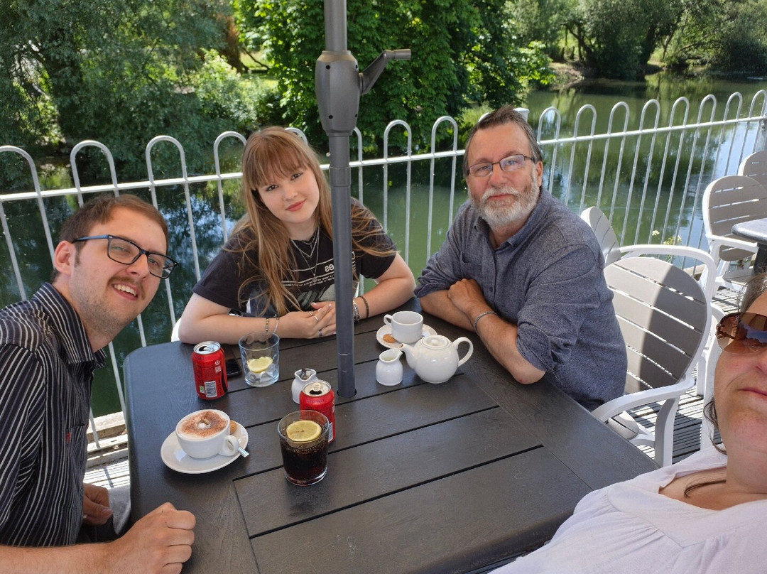 Riverside Tea Garden Fordingbridge