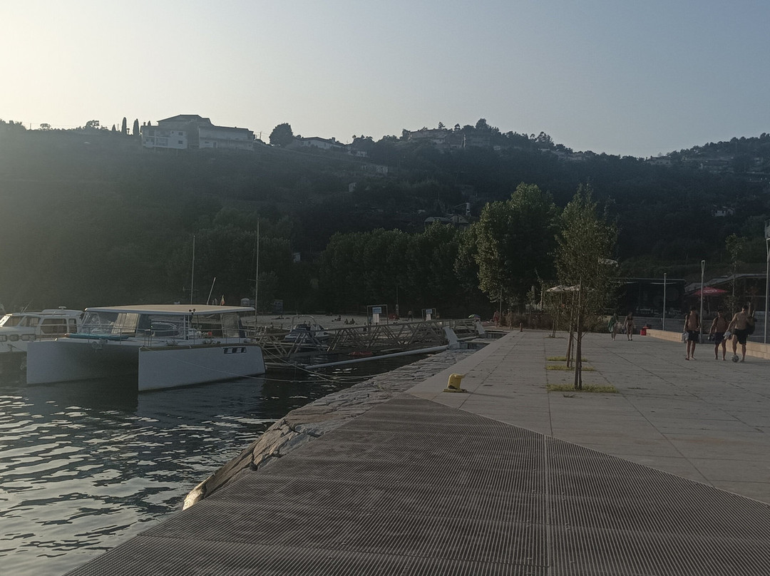 Praia de Bitetos-Marco de Canaveses必去景点